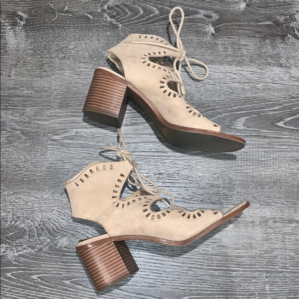 Mossimo Lace Up Chunky Heel Sandal